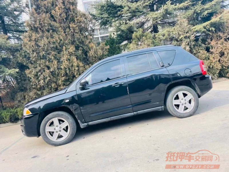 枣庄10年Jeep指南者7