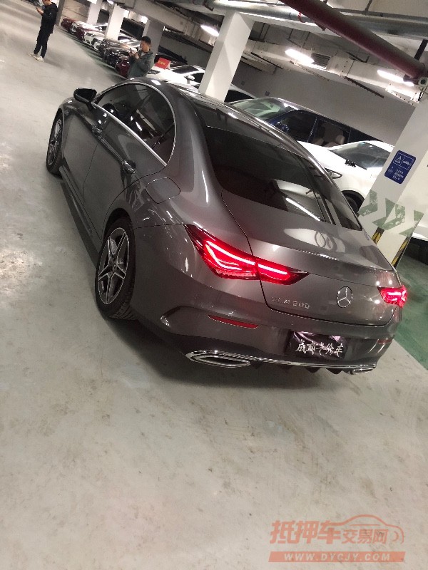 成都20年奔驰CLA3
