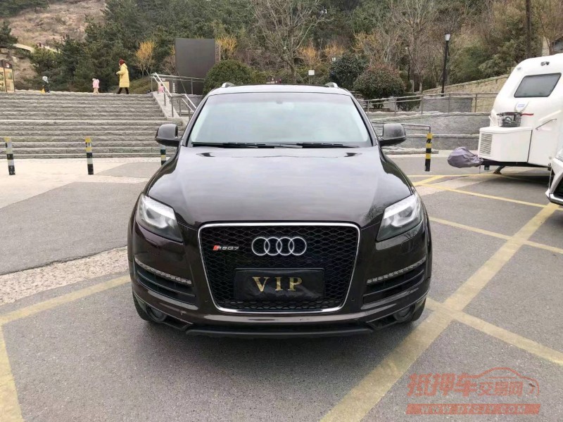 东营13年奥迪Q79