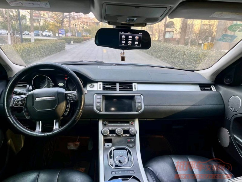 烟台16年路虎极光1