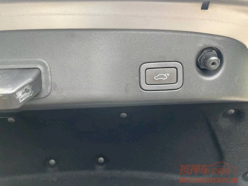 邯郸12年捷豹XJL2