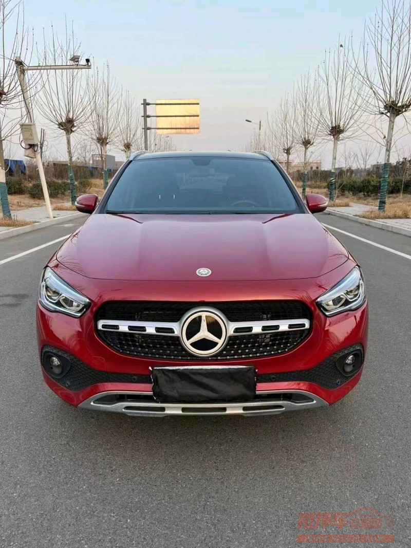 徐州21年奔驰GLA1