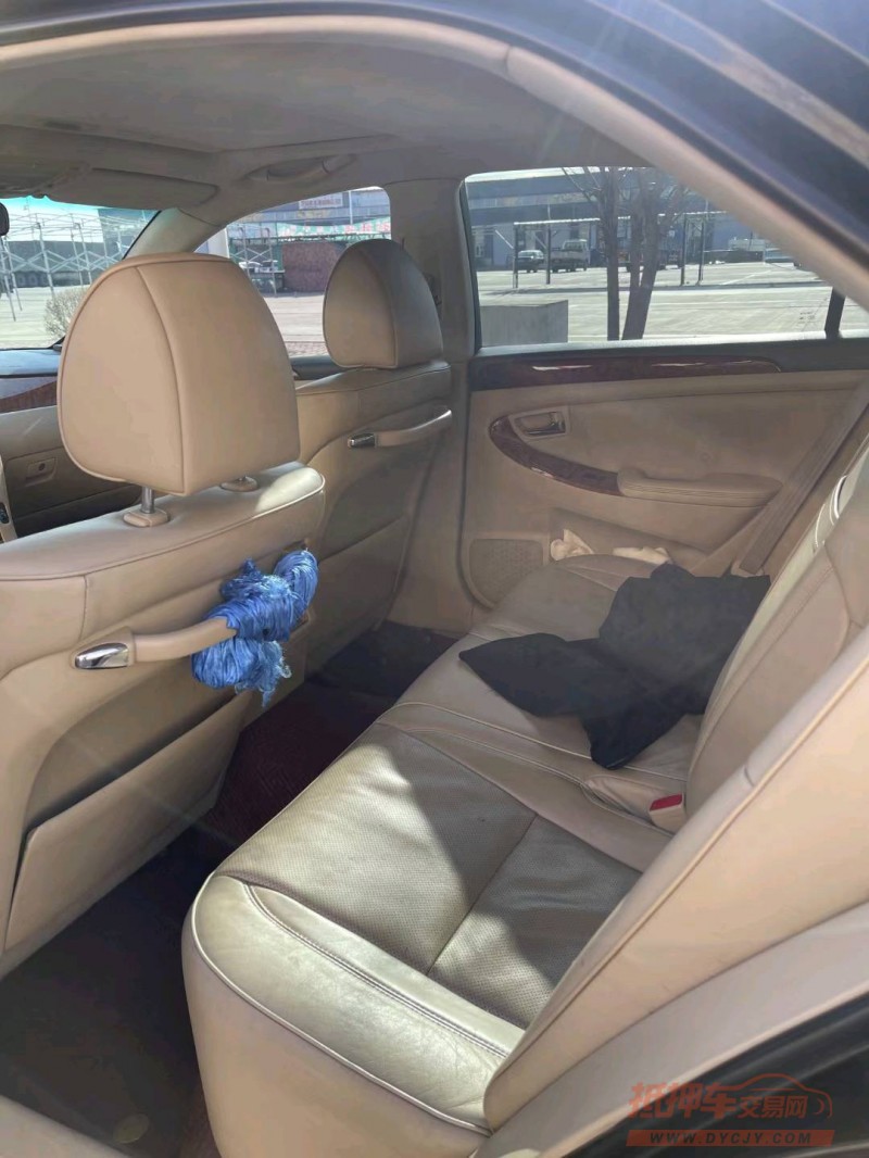 邯郸09年丰田皇冠6