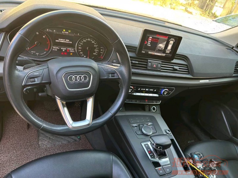 北京19年奥迪Q57