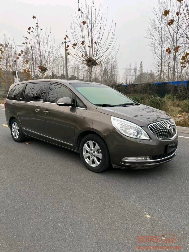 徐州16年别克GL82