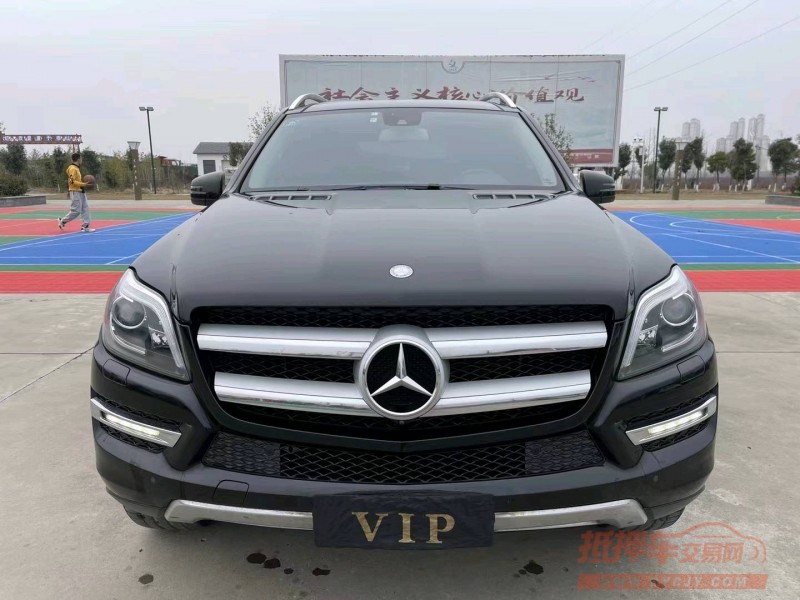 北京16年奔驰GL8