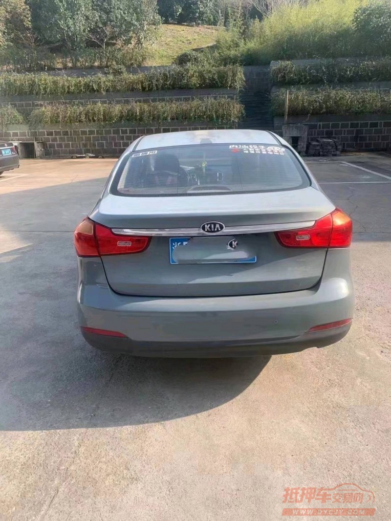 邯郸13年起亚K32