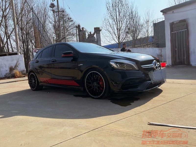 聊城17年奔驰AMG3