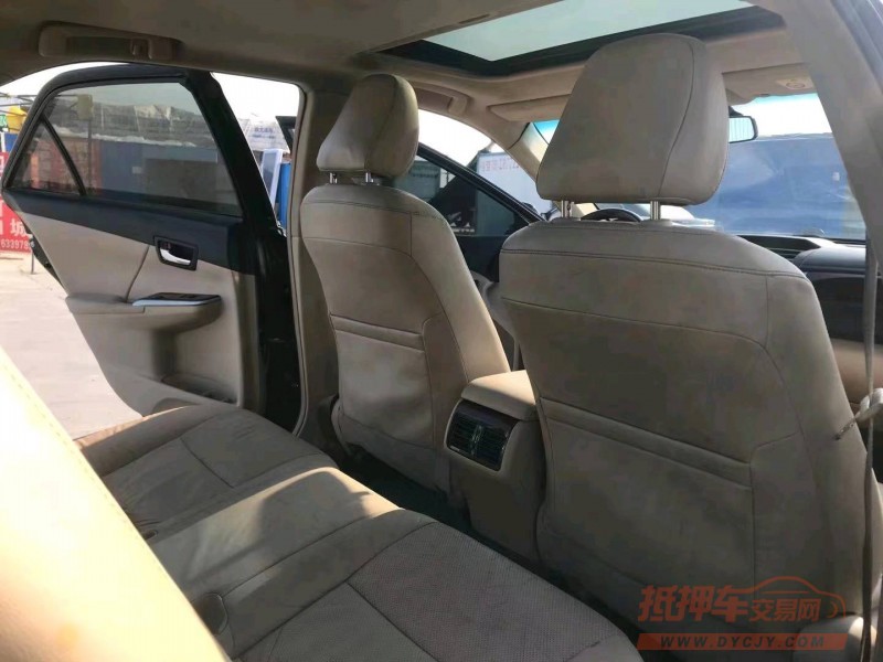 北京12年丰田凯美瑞6