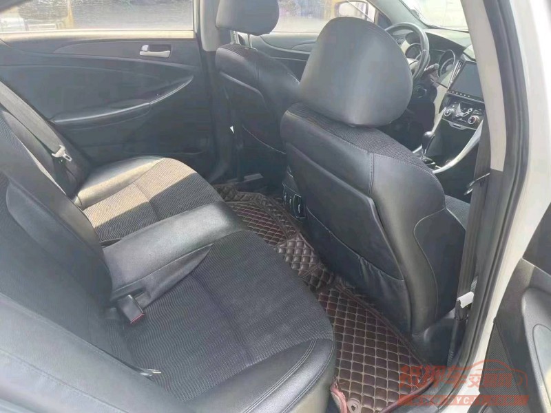 宜昌16年现代索纳塔八6