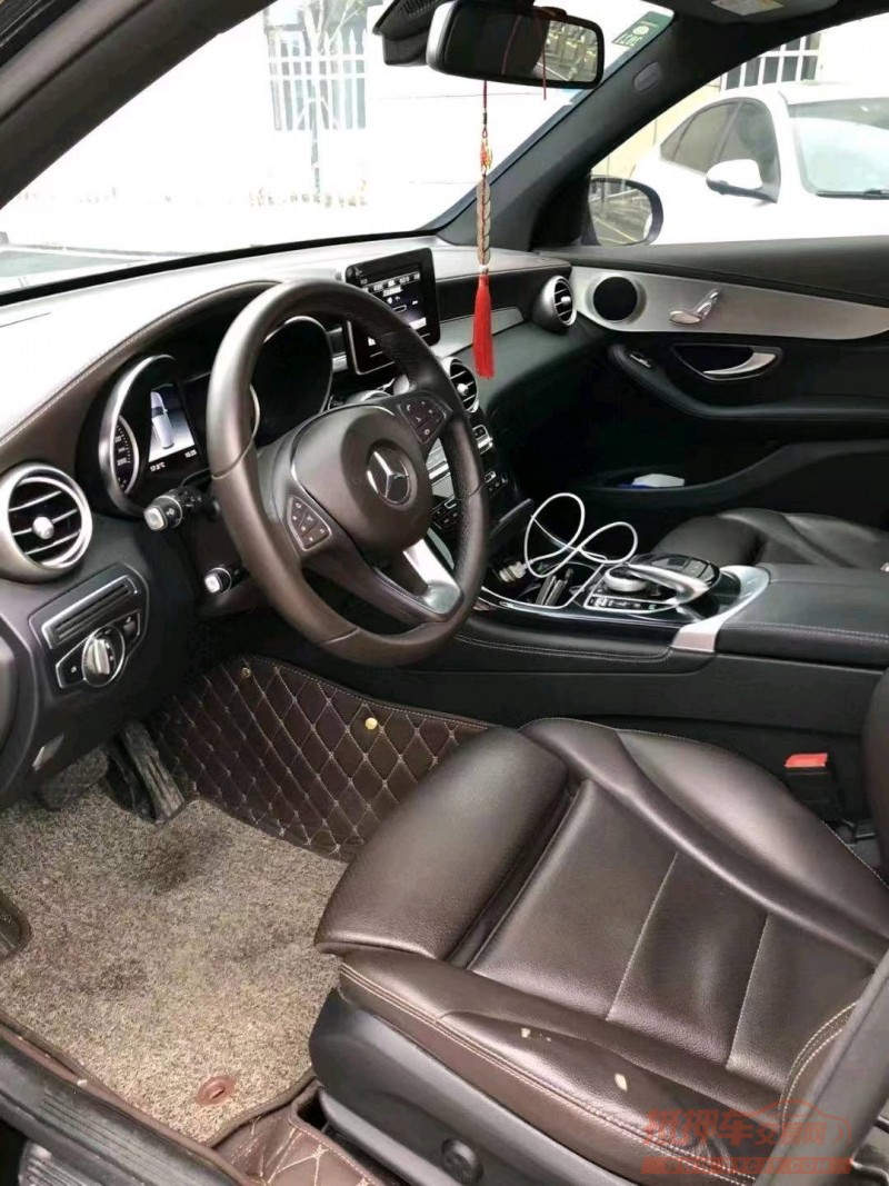 苏州19年奔驰GLC6