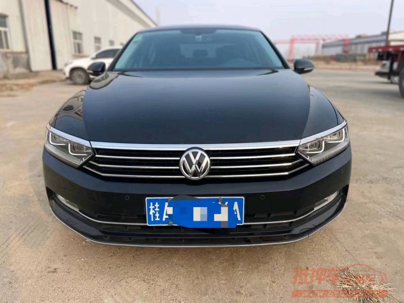 邯郸19年大众迈腾1