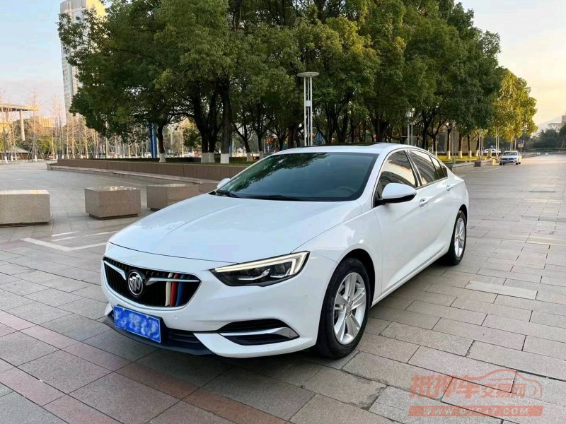 嘉兴20年别克君威8