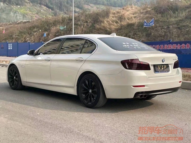 重庆17年宝马5系5