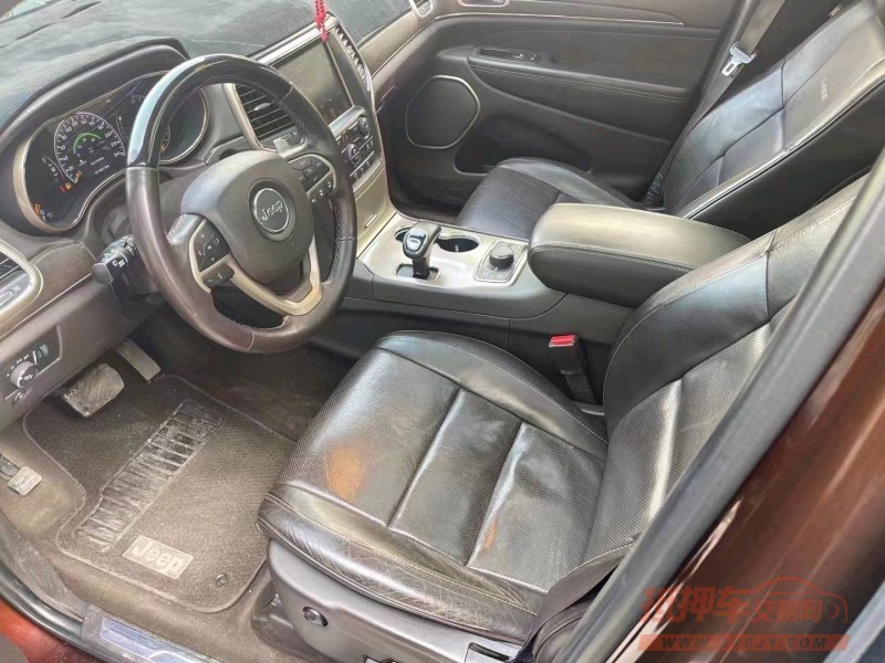 东营14年Jeep大切诺基6