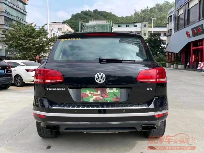 珠海17年大众途锐3