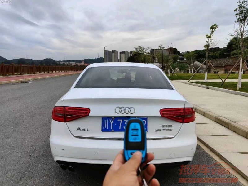 珠海16年奥迪A4L1