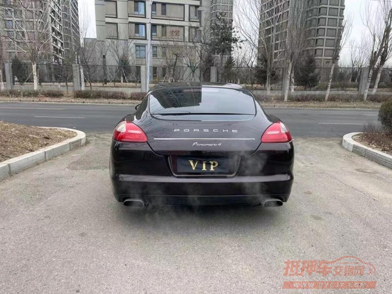 沈阳11年保时捷帕拉梅拉4