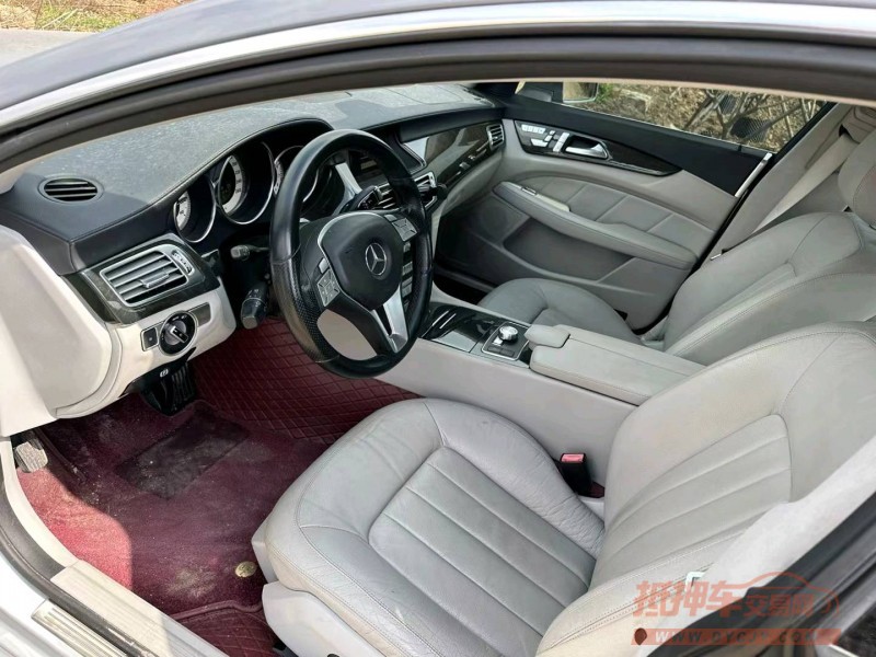 中山12年奔驰CLS6