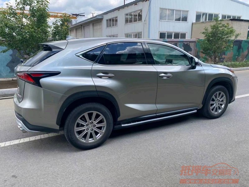 沈阳16年雷克萨斯NX4