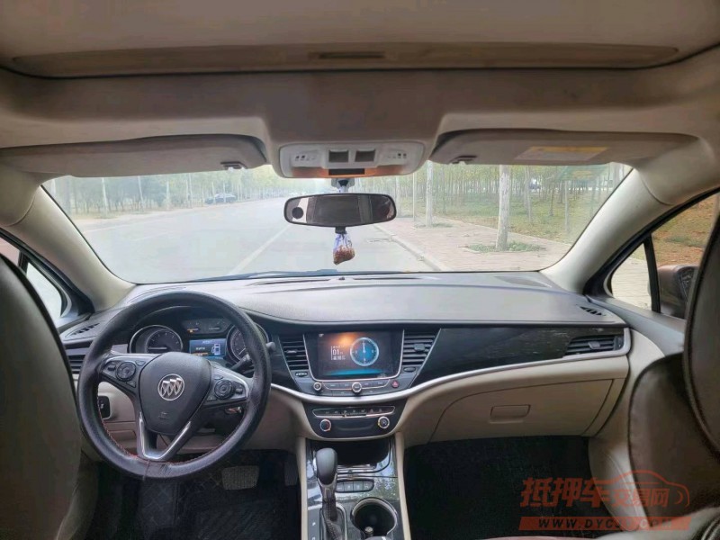 枣庄16年别克威朗5