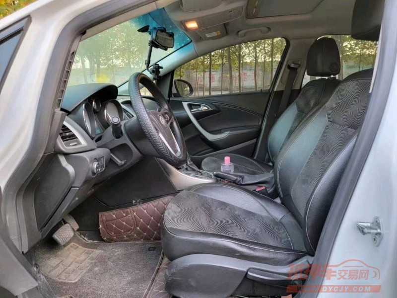 枣庄14年别克英朗3