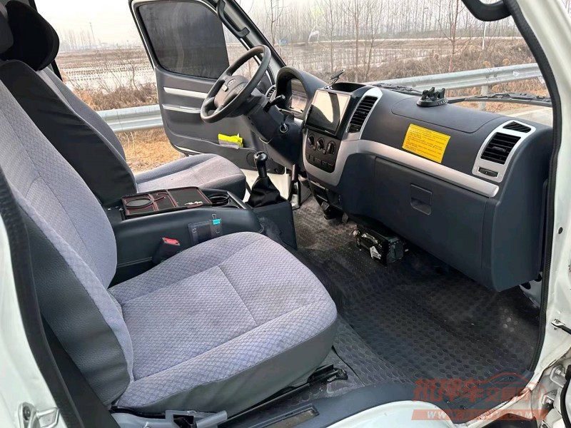 徐州22年金旅金旅大海狮新能源5