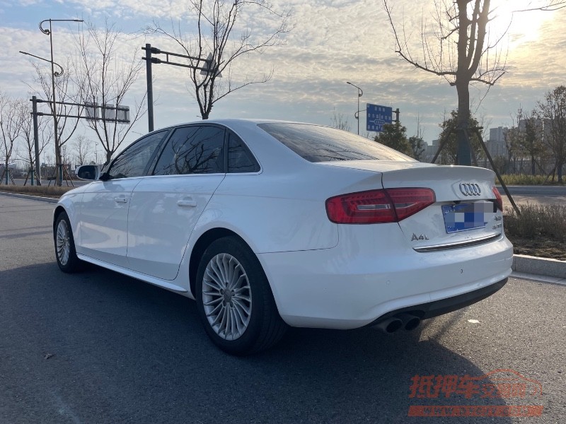 泰州14年奥迪A4L6