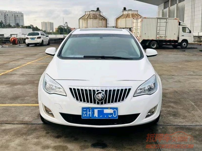 东莞13年别克英朗1