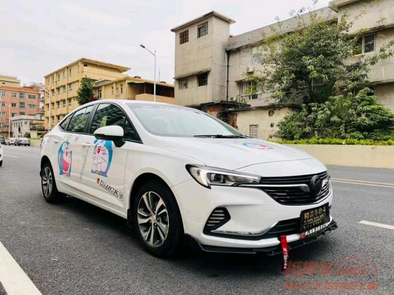 东莞21年别克威朗3