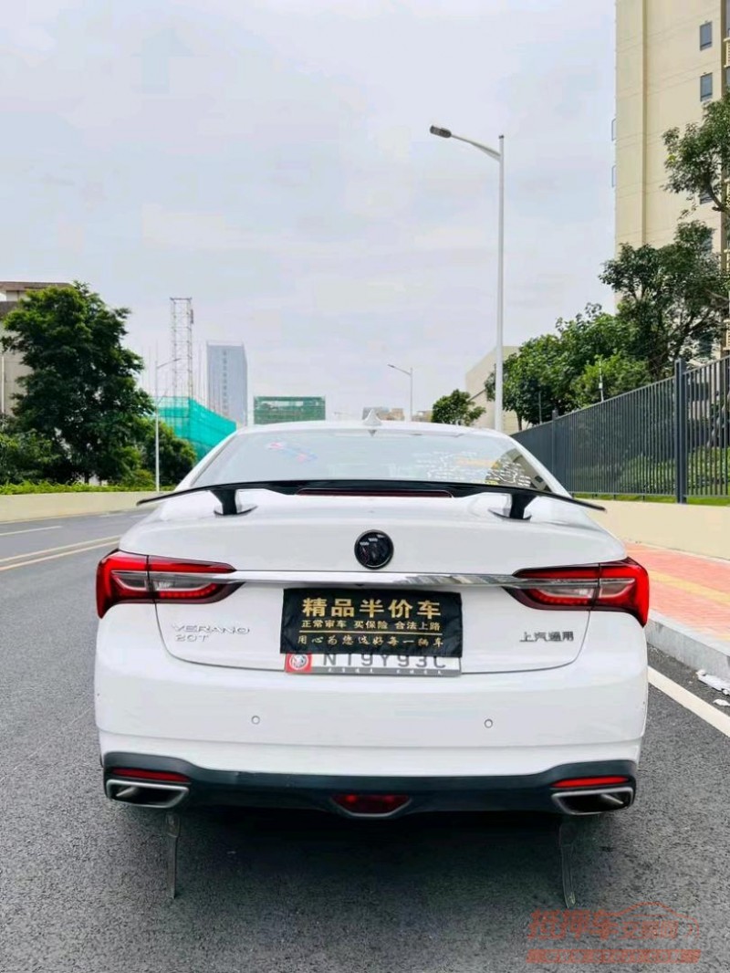 东莞21年别克威朗9