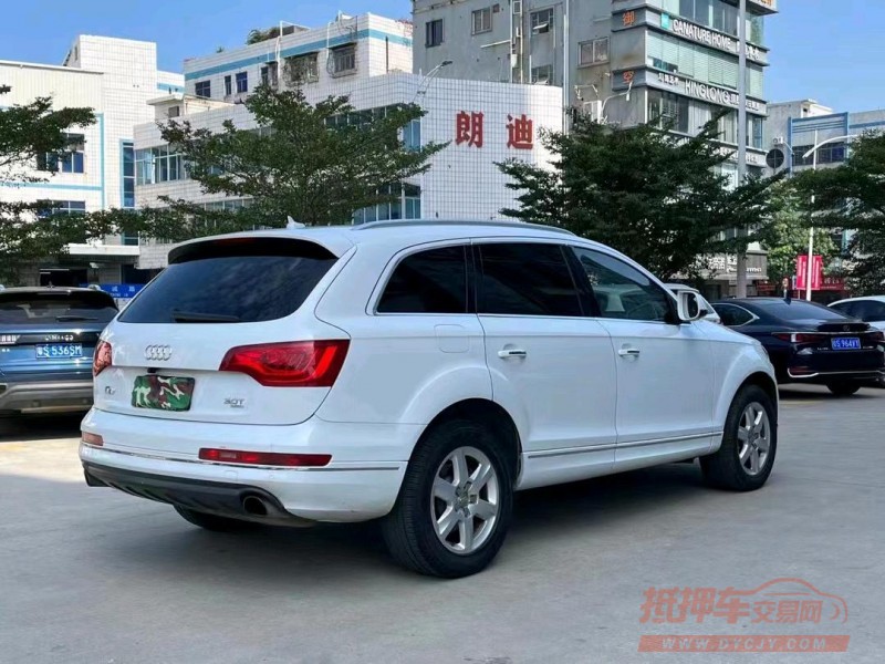 东莞16年奥迪Q78