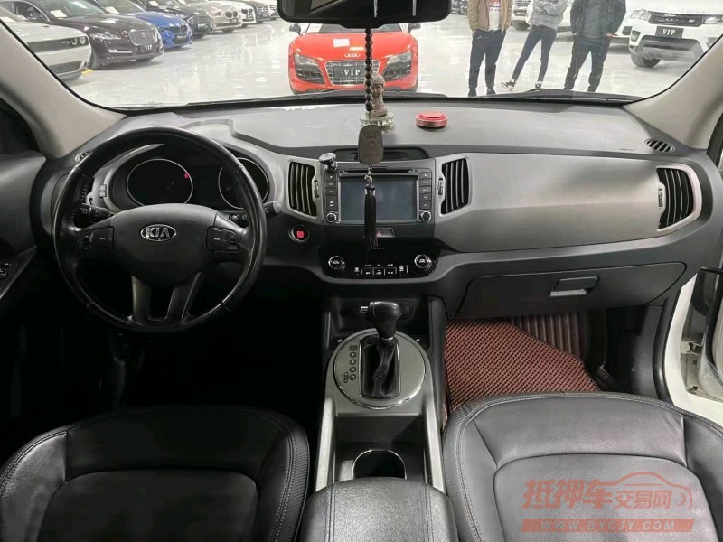 廊坊15年起亚智跑6