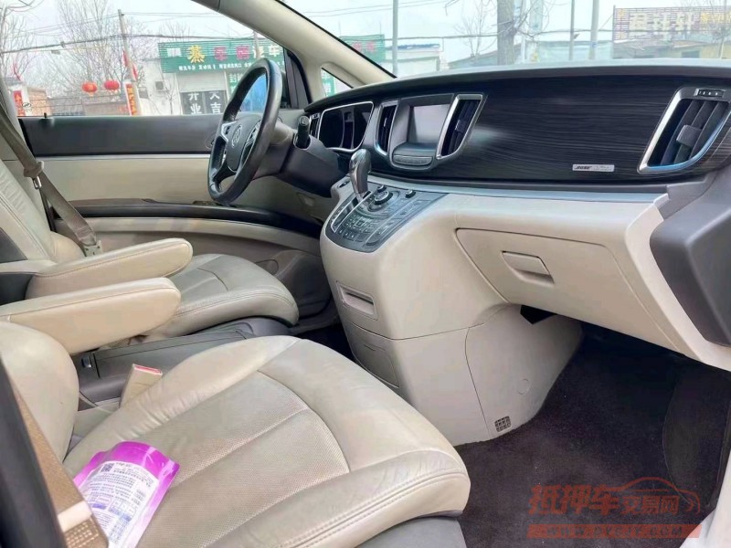 枣庄13年别克GL88