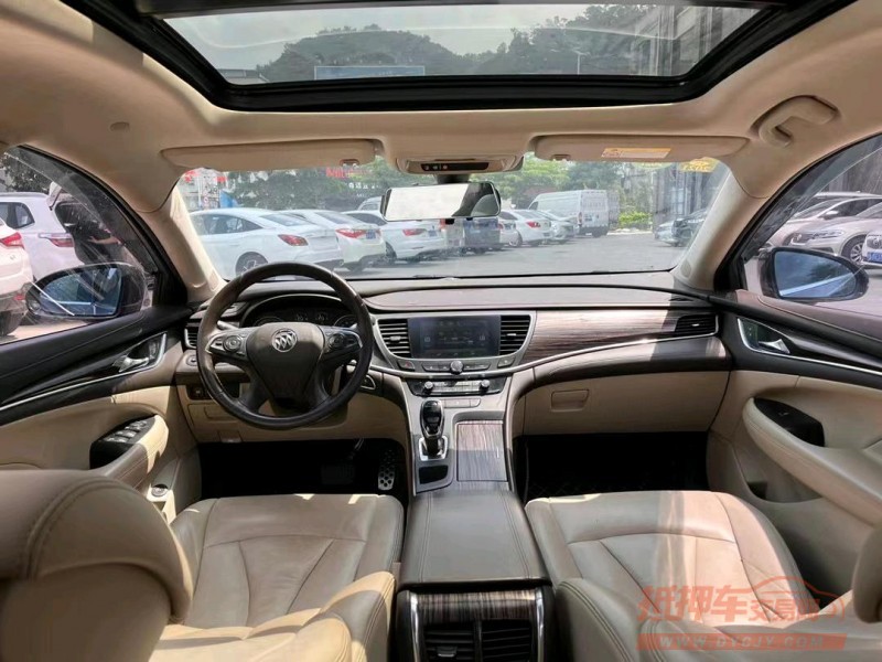 东莞17年别克君越5