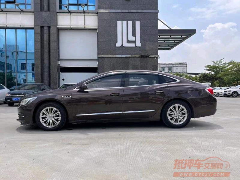 东莞17年别克君越4