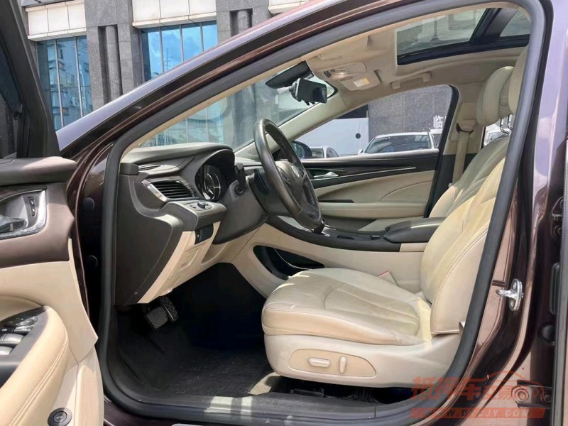 东莞17年别克君越7