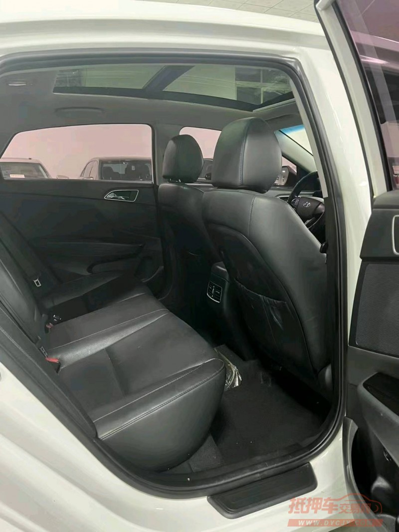 廊坊18年现代名图5