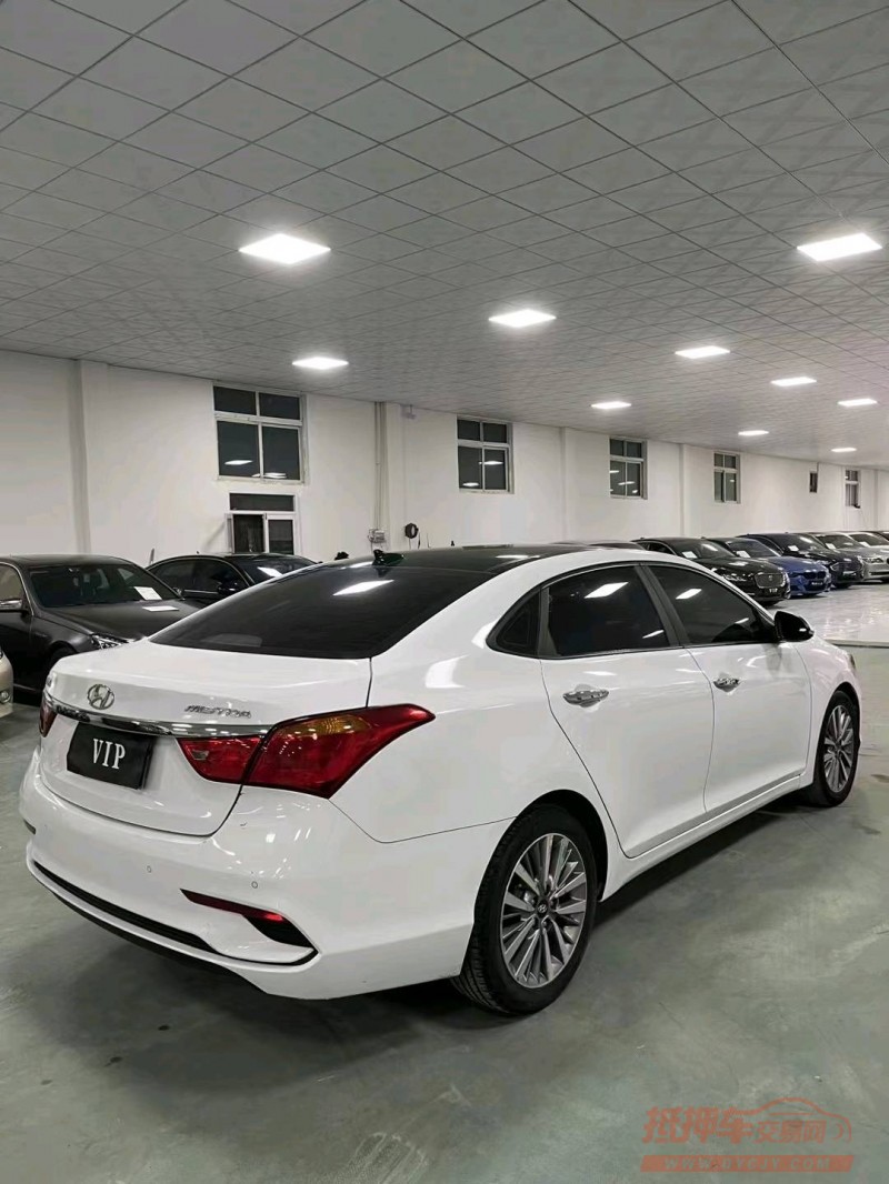 廊坊18年现代名图8