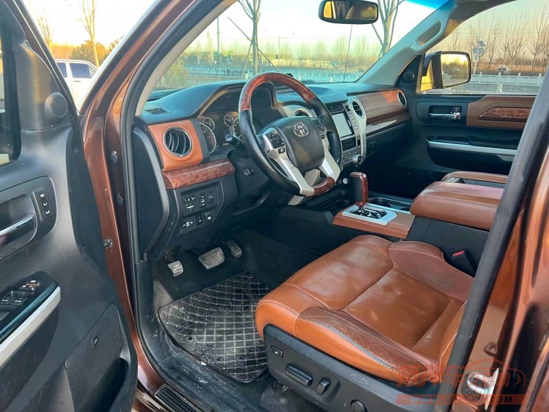 廊坊15年丰田坦途4