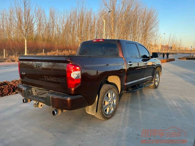 廊坊15年丰田坦途8