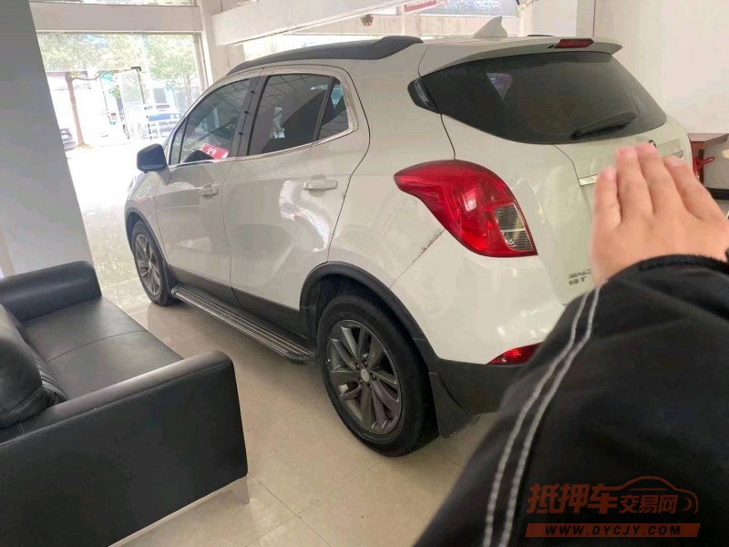 济宁17年别克昂科拉6