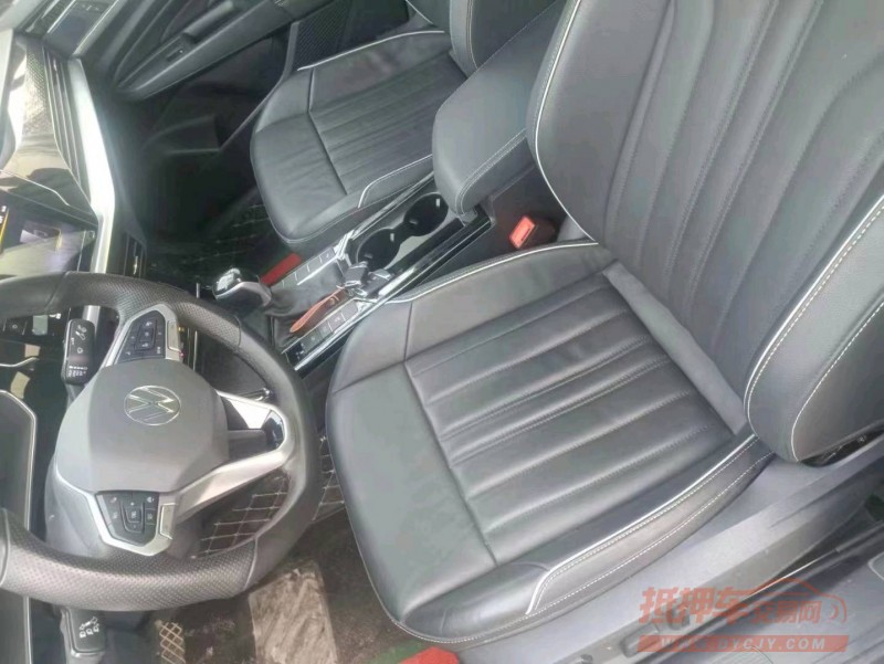 济宁22年大众帕萨特5