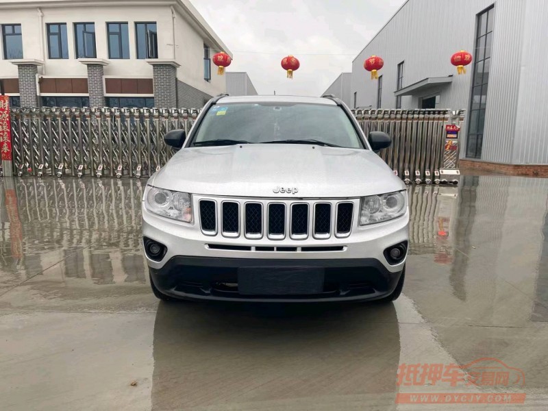 徐州12年Jeep指南者9