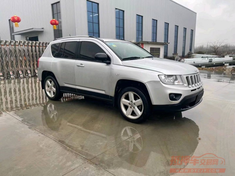 徐州12年Jeep指南者8