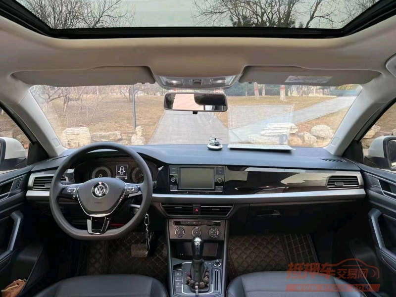 邯郸19年大众朗逸4