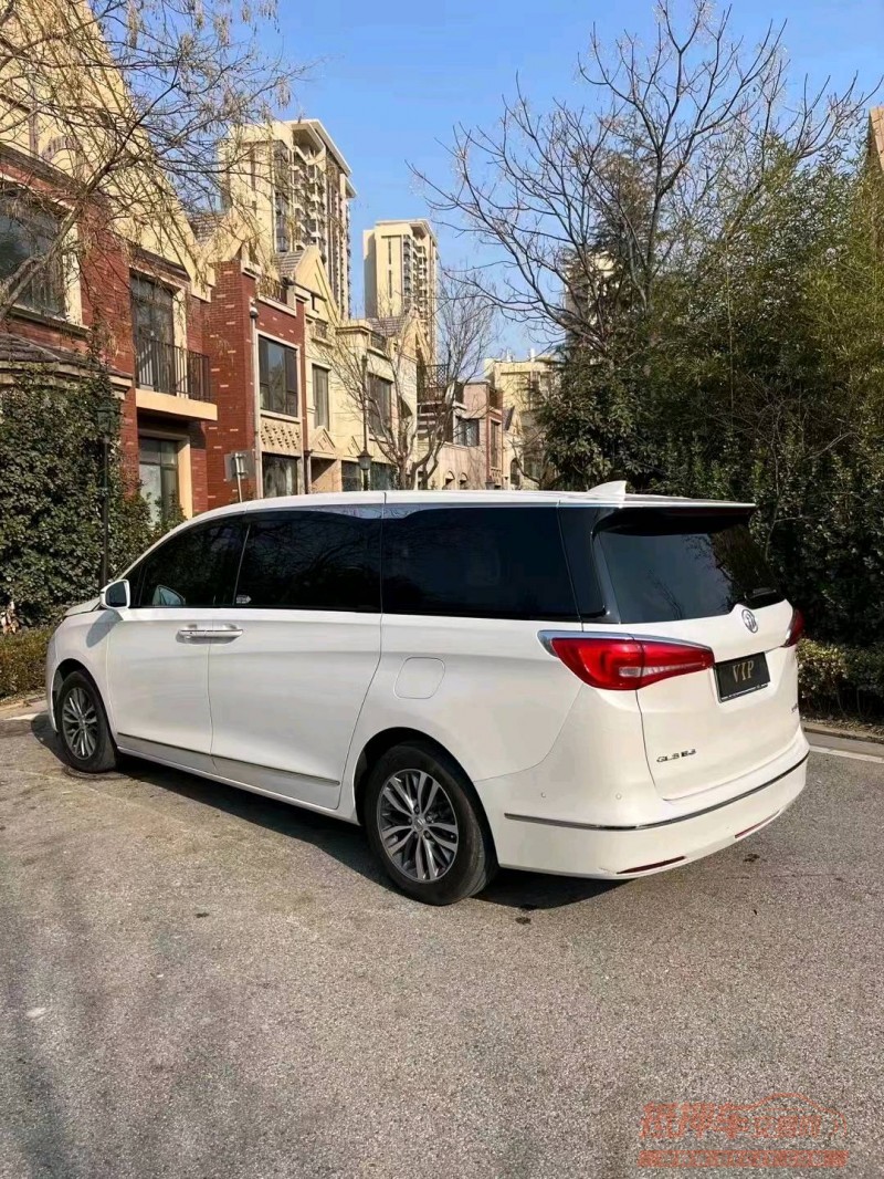 枣庄18年别克GL86