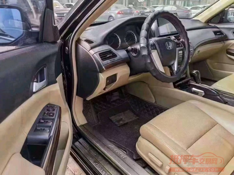 北京13年本田雅阁4
