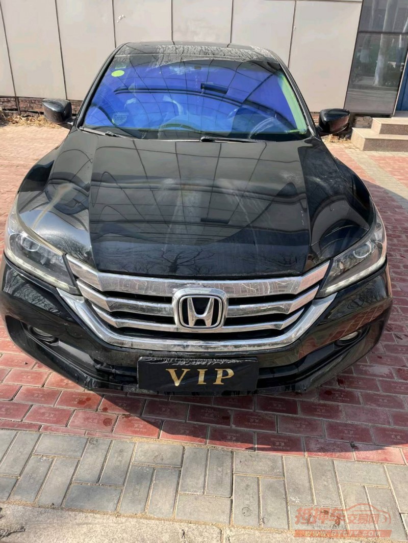 济南15年本田雅阁1