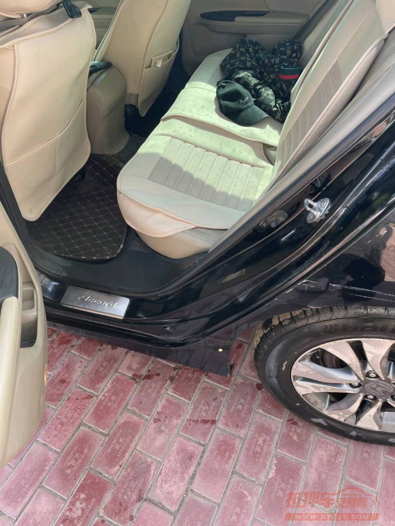 济南15年本田雅阁3